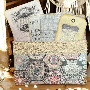Junk Journal Ephemera.  Journal pocket with journal cards. Authentic vintage material. Boho style pockets.