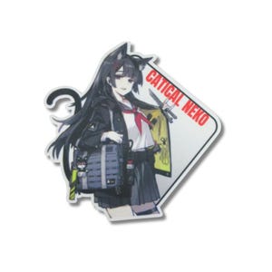 Puede incluir: Una pegatina troquelada que presenta un personaje de estilo anime con orejas de gato negras y pelo largo negro. El personaje lleva un uniforme escolar con una corbata roja y un chaleco táctico. La pegatina tiene el texto "CATICAL NEKO" en rojo.