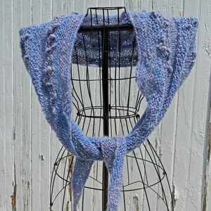 Knotted Collar Novelty Yarn Pattern
