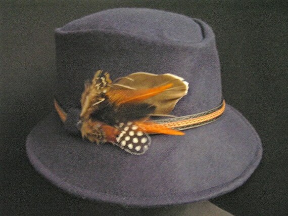 UNISEX AKUBRA Style Fabric Hat with Feathers