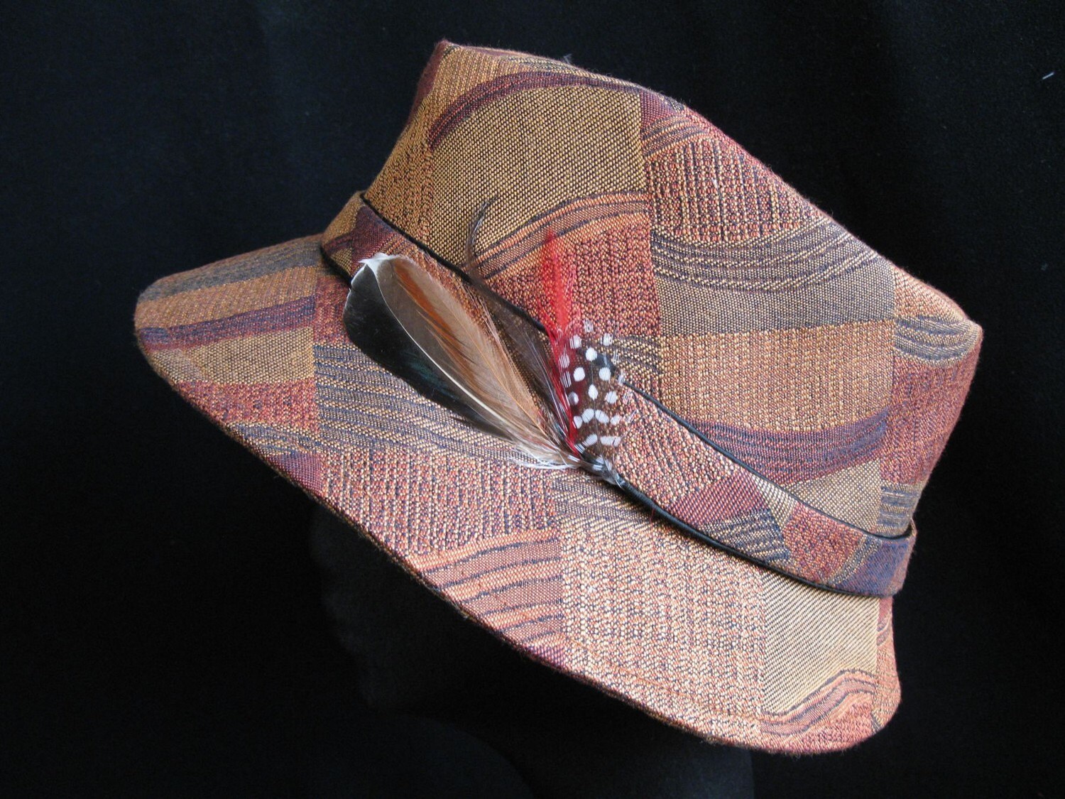UNISEX AKUBRA Style Fabric Hat with Feathers
