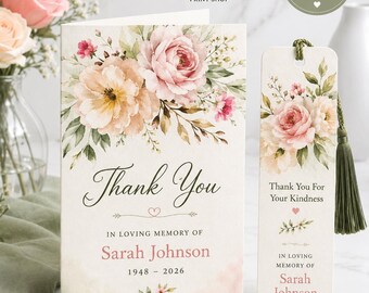 Può includere: Un set di biglietti e segnalibri commemorativi con disegni floreali. La carta dice "Grazie" e "In memoria affettuosa di Sarah Johnson 1948-2026". Il segnalibro dice "Grazie per la tua gentilezza" e include anche il nome Sarah Johnson.
