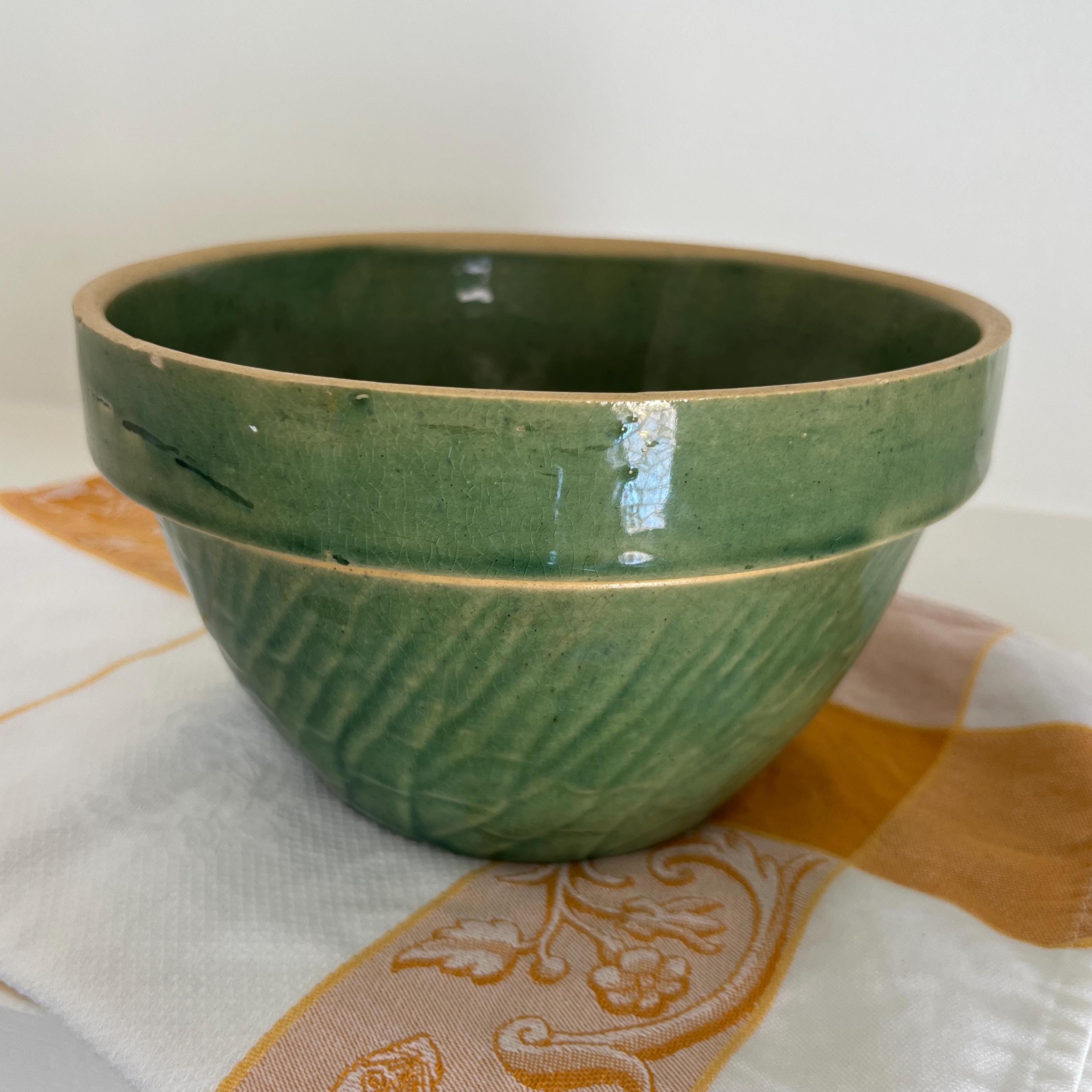 Vintage Green Mccoy Mixing Bowl - Etsy Vintage Green Mccoy Mixing Bowl - Etsy