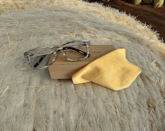 Découvrez un style durable : des lunettes de vue en bois fabriquées à la main pour la correction et la protection solaire