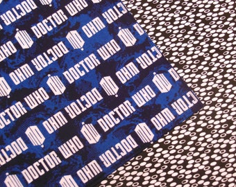 Doctor Who DW Reversible Cloth Lunch Napkin Set