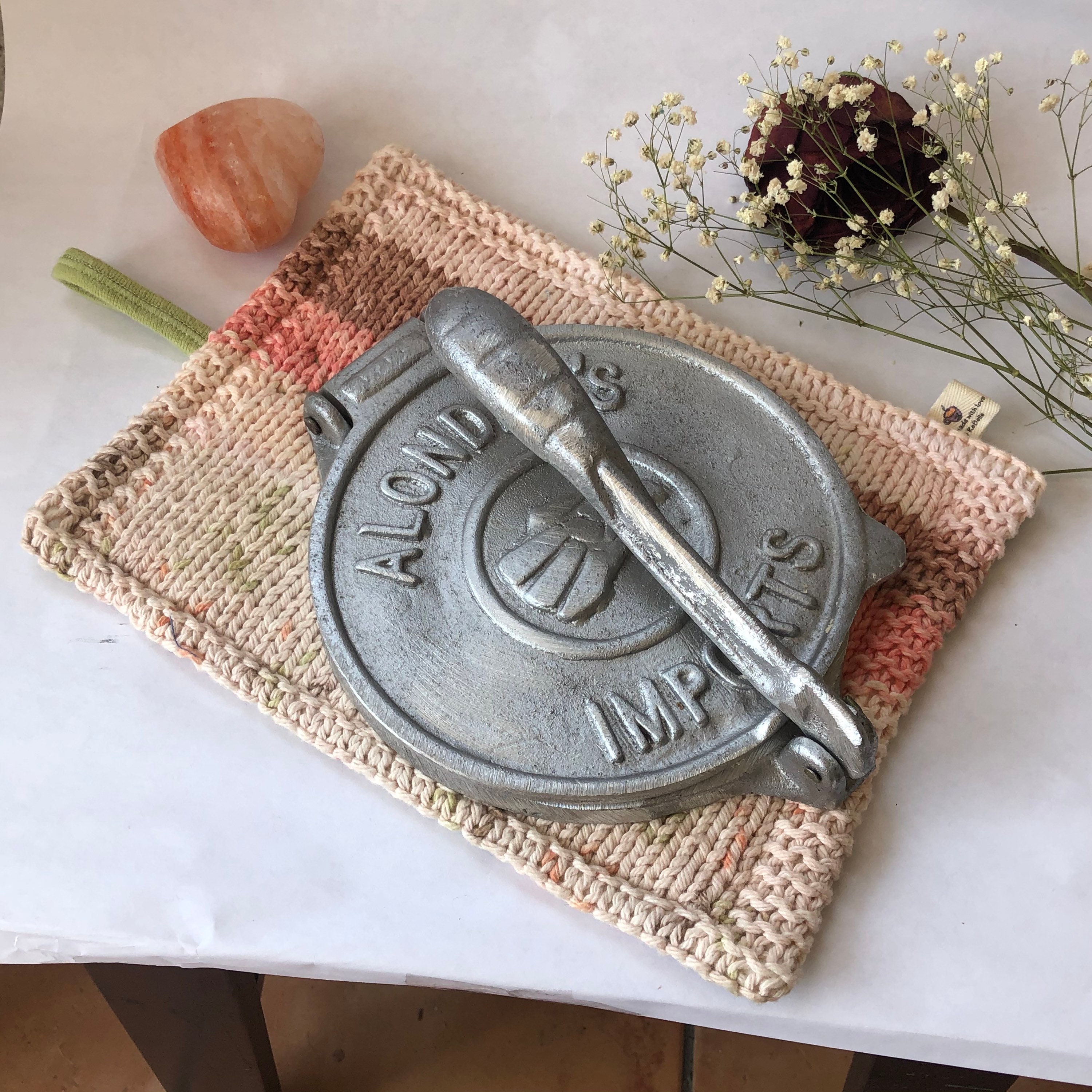 LARGE Pot Holders Hotpads Cotton Thick and Quilted Rose / Trivet