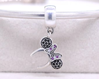 Pingente de prata esterlina com tiara da Minnie Mouse e zircônia, compatível com pulseiras de berloques.