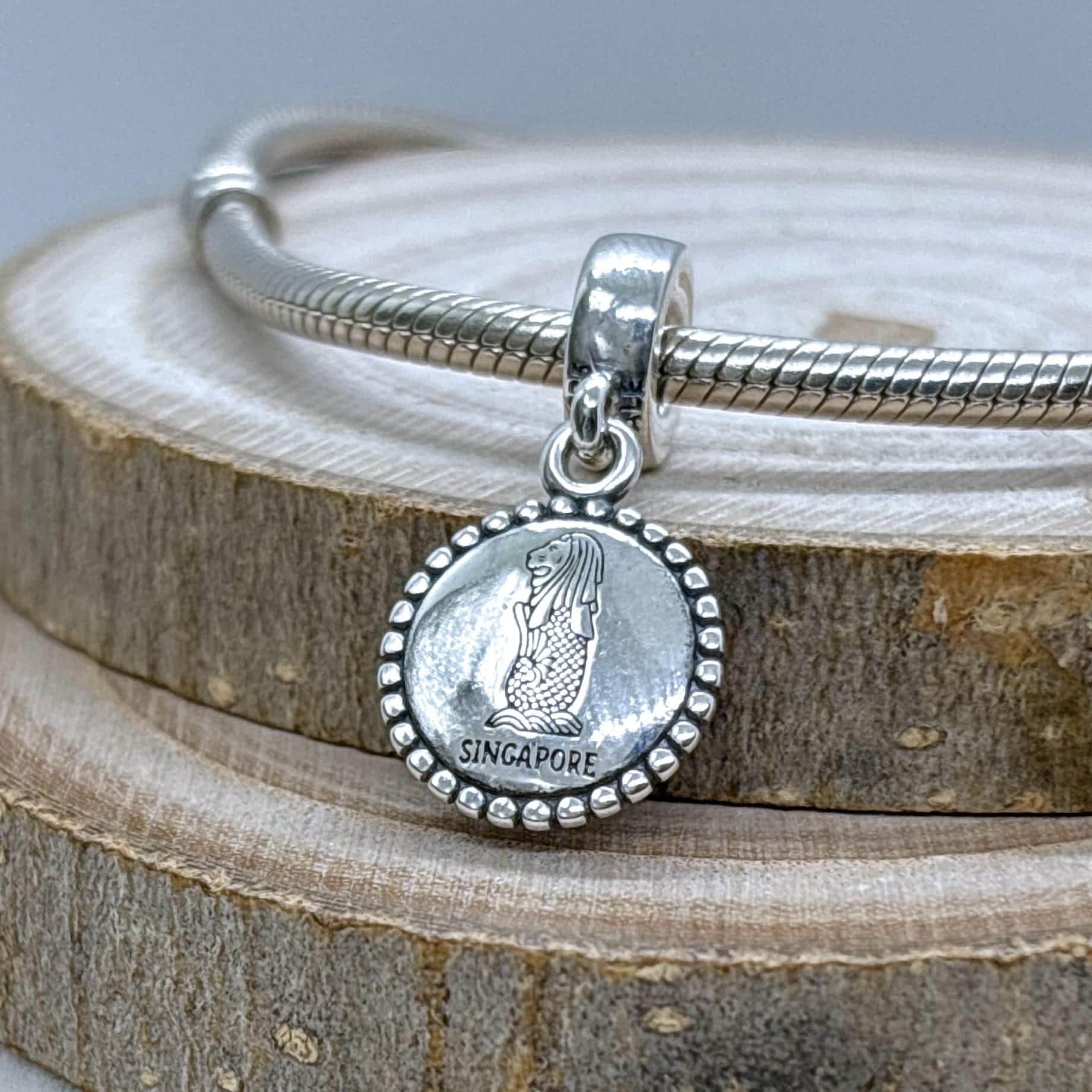 Merlion pandora charm - Etsy 日本