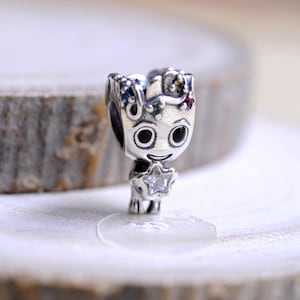 Ciondolo a forma di stella Groot in argento Sterling 925 / Adatto a braccialetti con ciondoli / Gioielli fatti a mano per donne e ragazze, regalo di compleanno / regalo per gli amici