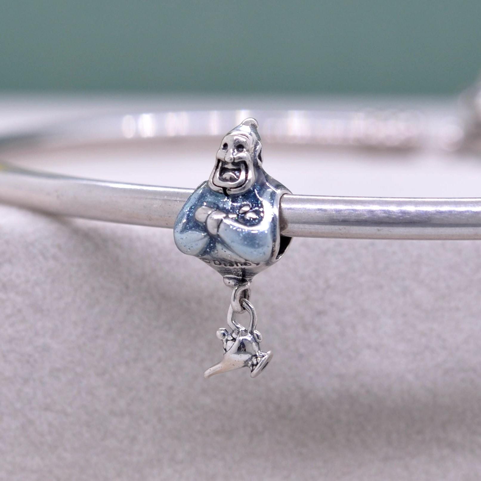 Pandora genie charm - Etsy 日本