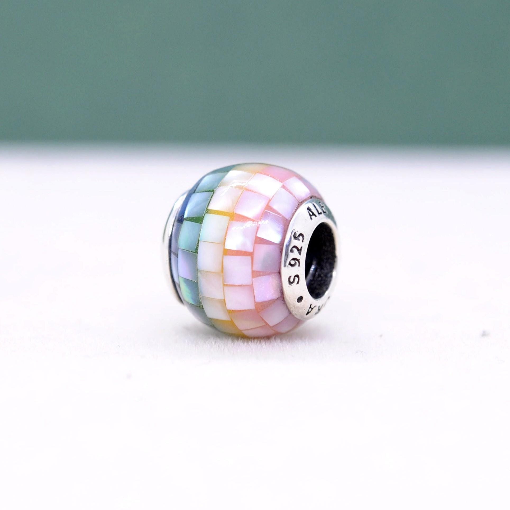 Pandora カラフルビーズブレスレット il_fullxfull.6689267763_hu3c.jpg