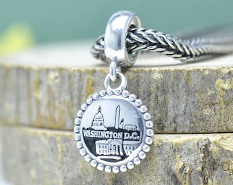 Colgante exclusivo de plata de ley conmemorativo de Washington D.C.: Colgante grabado con temática de viajes