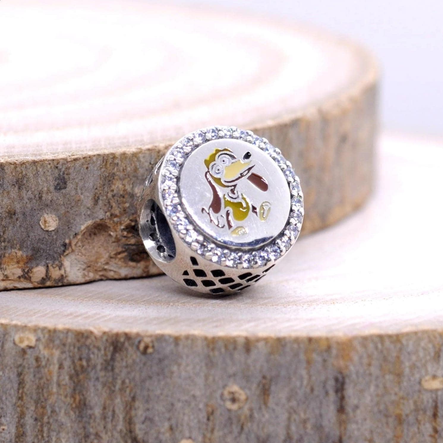 新品 PANDORA Disney Pixar トイストーリースリンキードッグ Pandora