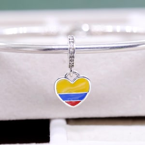 Sterling Silver Exclusive Country of Colombia Flag Heart Dangle Travel Pendant /Fit Charm Necklaces Bracelets/Gift for friends /Mixed Enamel
