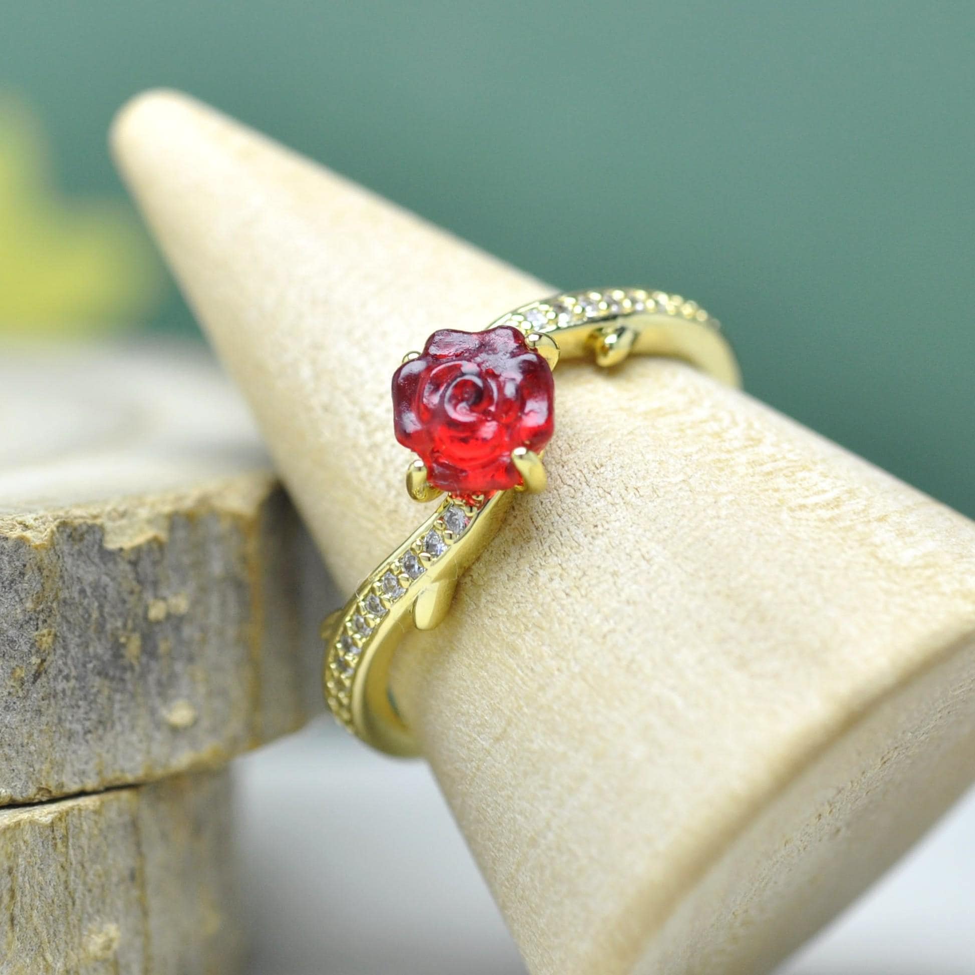 Beauty:Beast 90s Wing Ring