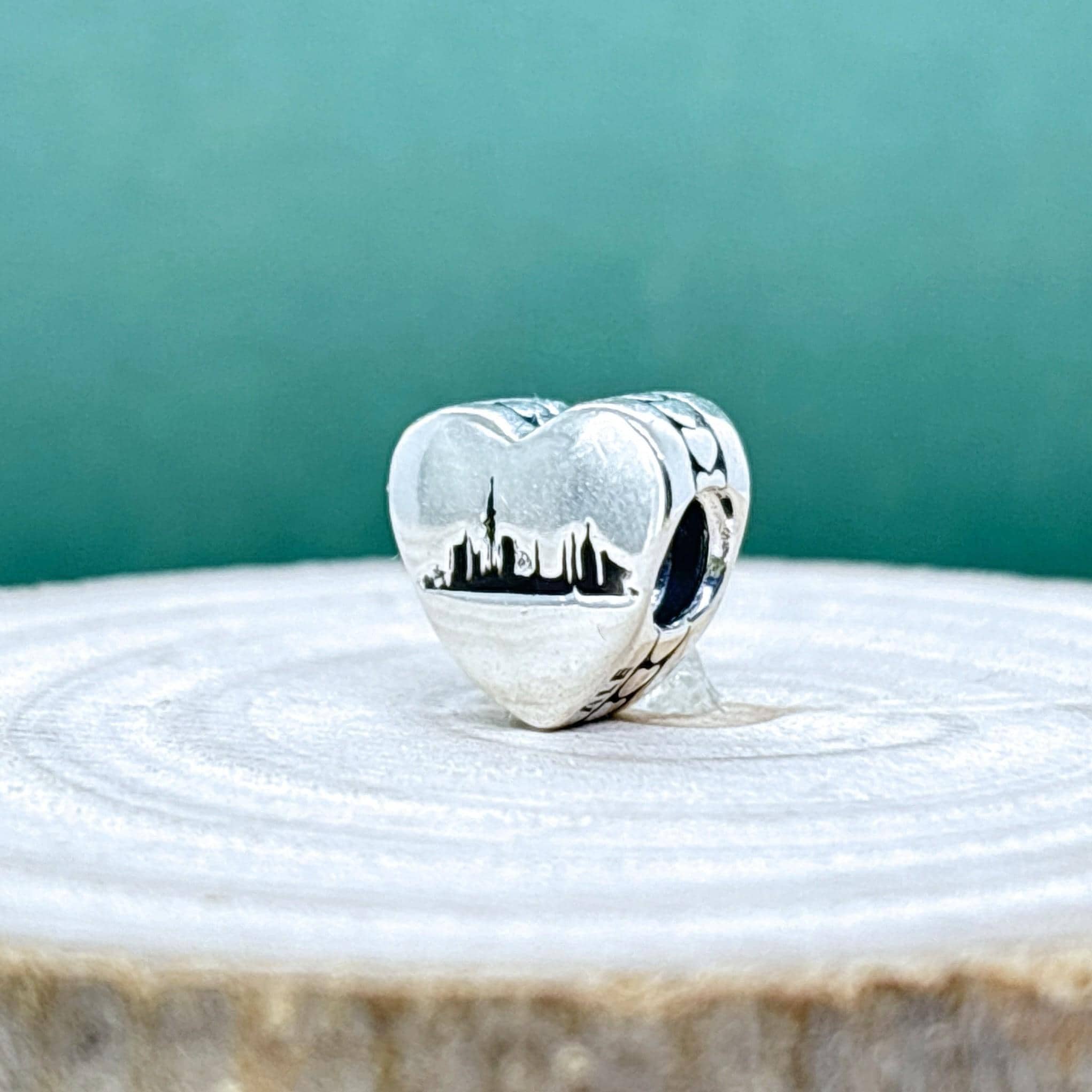 Pandora スウェーデン限定チャーム シルバー ハート Pandora