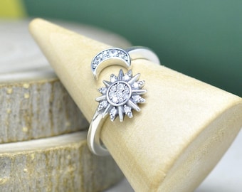 Anillo abierto de plata de ley con sol brillante y luna creciente, anillo de cristal hecho a mano