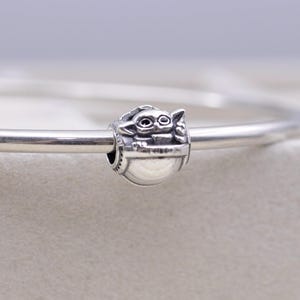 Charm de plata de ley 925 con forma de niño y cuna, ideal para pulseras, joyas para mujer y niña, regalo de cumpleaños.