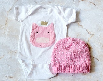 Farm Baby 2 Piece White Bodysuit with a Cute Pig and hand knitted Pink Hearts Fair Isle Hat, Pig Farm Animal baby shower nursery gift