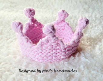 Kids Play Pretend Hand Knit Ligt Pink Crown