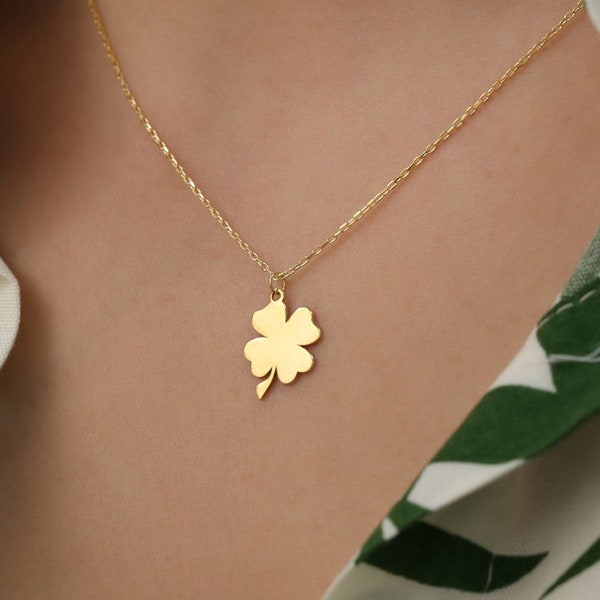 The Lucky 4 Leaf Clover Necklace , Personalized Clover Necklace , Four Leaf Clover Necklace , Good Luck Pendant, Mother's Day Gift For Wife