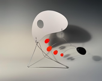 Moderne stabiele kunst mobiele sculptuur, retro MCM woondecoratie tafelblad Funk