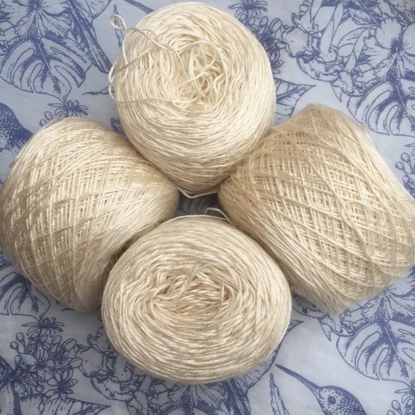 Silk Fingering 4ply filato tinto a mano - avorio naturale