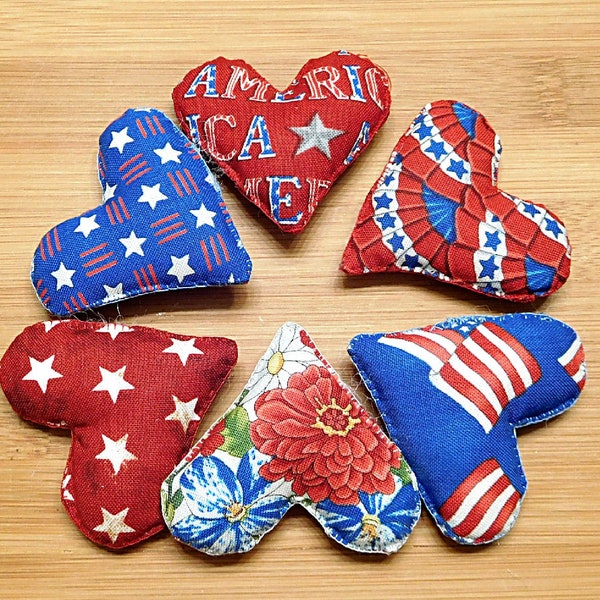 Independence Day Ornaments / Handmade Primitive Hearts / Fourth of July Bowl Fillers / Patriotic Decorations / Wreath Attachments