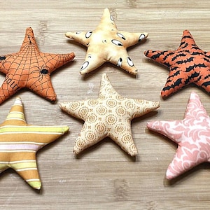 Handmade Halloween Stars, Set of 6 - Primitive Bowl Fillers,  Festive Fall Decor,  Wreath Embellishments