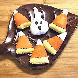 Spooky DIY Ghosts: Halloween Sewing Pattern & Candy Corn Fillers - Instant Download
