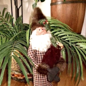 Rustic Santa Claus Sewing Pattern - Christmas DIY Stump Doll PDF Tutorial for Cozy Home Decor
