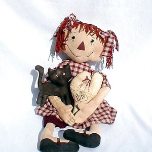 Raggedy Rhonda Doll / Valentine's Sewing Pattern / Primitive Raggedy Annie / Rag Doll E Pattern