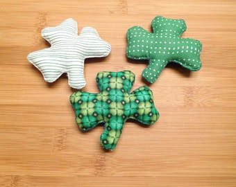 DIY Shamrock Sewing Pattern: St. Patrick's Day Clover Pin Cushion (PDF Pattern)