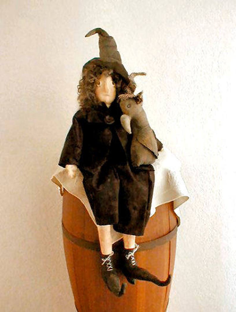 Halloween Witch and Crow Doll / Pinchlips Patootie Sewing Pattern / Primitive PDF / Instant Download image 4