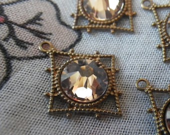 Vintage Rose Pale Pink Swarovski Crystal Pagoda Drops 4 Pcs