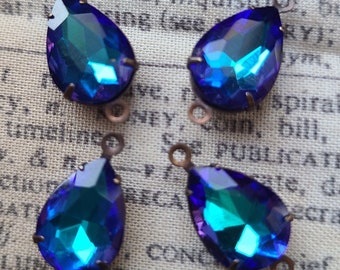 Bermuda Blue  14x10mm Glass Pear Links 4 Pcs