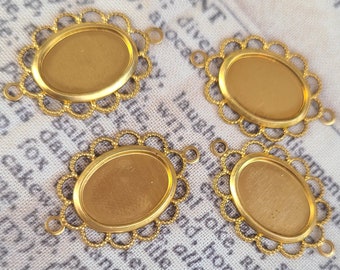 Engastes o biseles ovalados de latón con encaje de 14 x 10 mm con dos presillas, 4 unidades