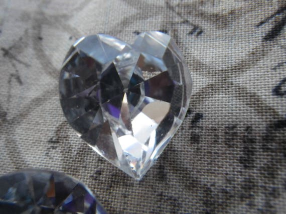 Clearance - Extravagant Crystal Clear Vintage Faceted Glass 18mm Heart Rhinestones 4 Pcs