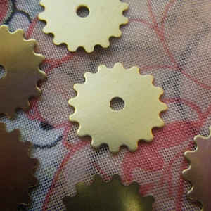 Small Solid Sprockets Gear or Cog Charms Brass Stamp Blanks 16mm 6 Pcs image 1