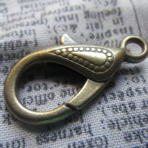 Huge Antiqued Brass 30x17mm Alloy Lobster Clasps 4 Pcs