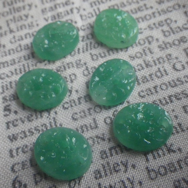 Jade Green Vintage Translucent Japanese 10x8mm Oval Floral Cameos 6 Pcs