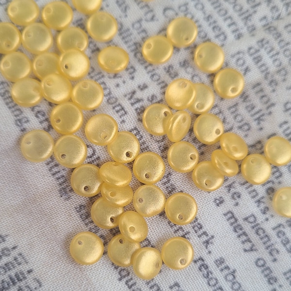 Gold Lame Metallic Yelliw Lentil Round Drop Glass Beads 6mm 50 Pcs