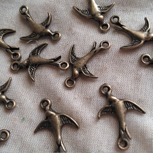 Lovely Swallow Antiqued Brass Alloy Connector Charms 20x14mm 12 Pcs