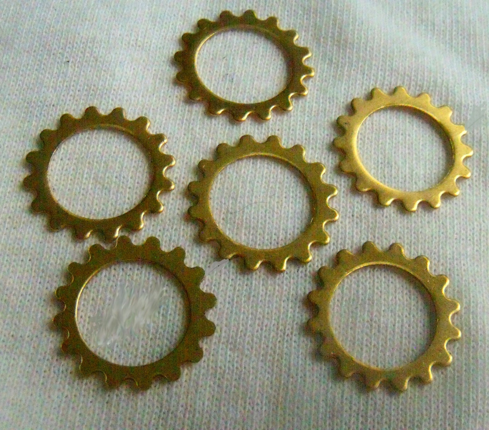 Sprockets Open Gear or Cog Charms Brass Stamp Blanks 16mm 6 Etsy