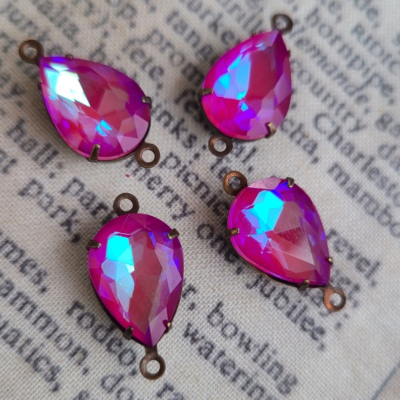 Electric Magenta Pink 14x10mm Pear Brass Ox Glass Links Two Loops 4 Pcs image 1