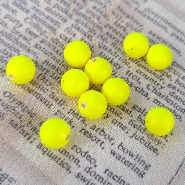 Neon Yellow Crystal Pearls 10mm 10 Pcs