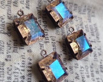 Crackle Palest Pink with Glacier Blue Unfoiled Glass 10x8mm Rectangle Baguette Links 4 Pcs