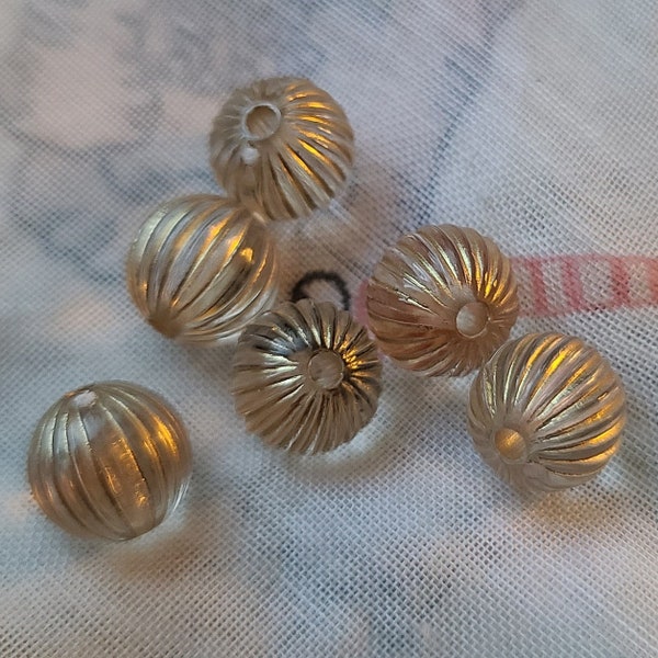 Gilded Crystal Striped Engraved Round 10mm Plastic Beads 6 Pcs