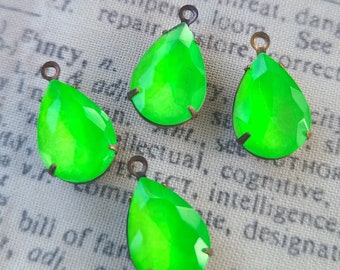 Neon Green 14x10mm Pear Brass Ox Glass Drops One Loop 4 Pcs