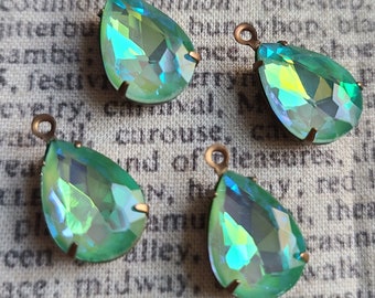 Electric Green Opal Pear 14x10mm Small Glass Drops 4 Pcs